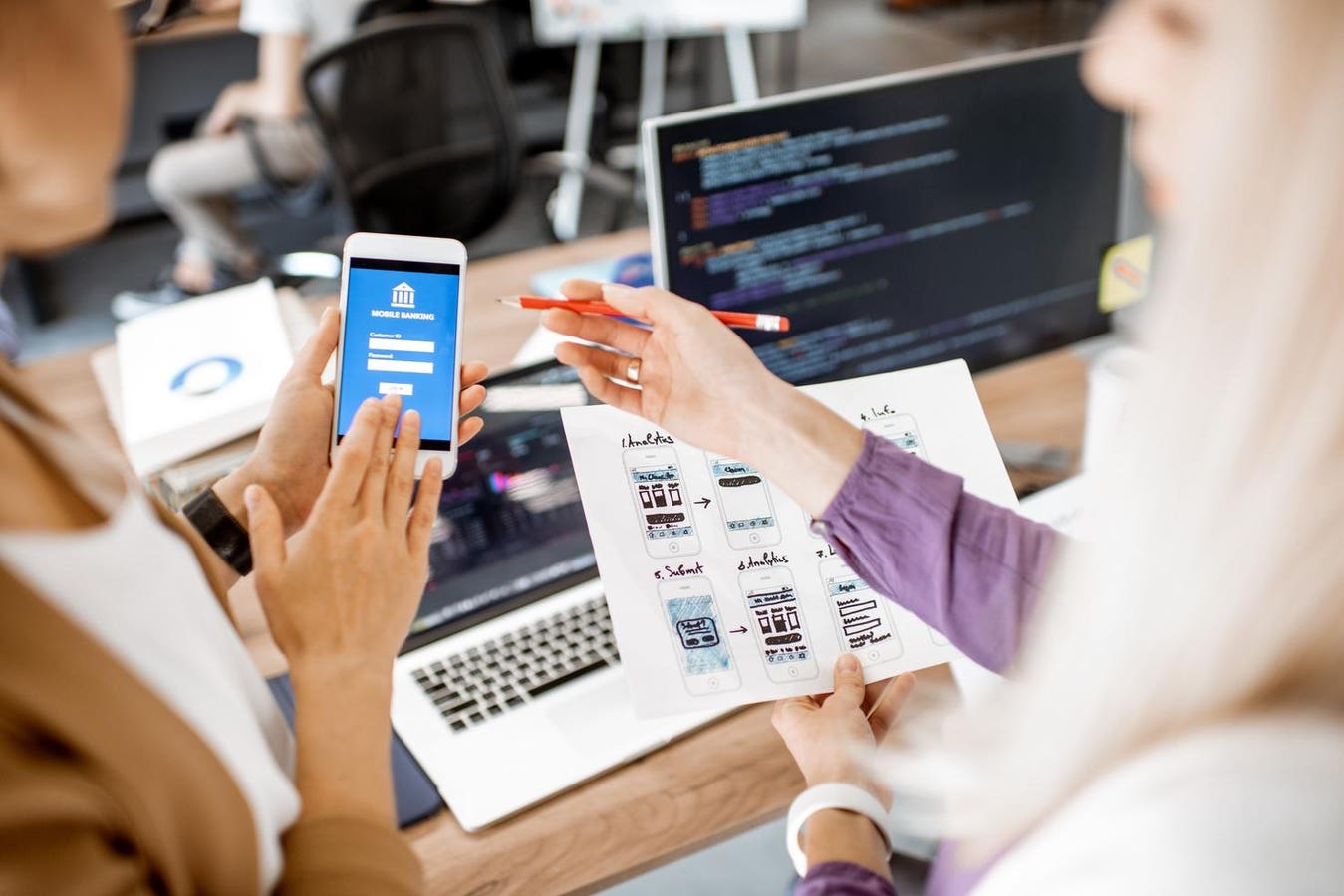 Mobile and desktop app development services